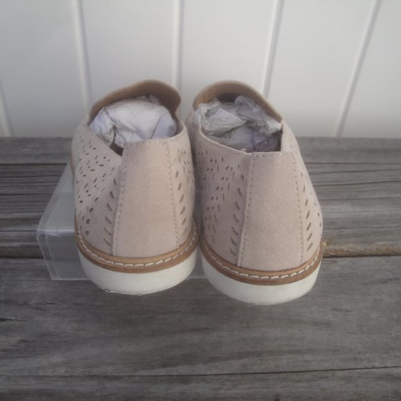 Susina Perforated Shoes Loafers Slip-On Size 7M - Picture 3 of 6